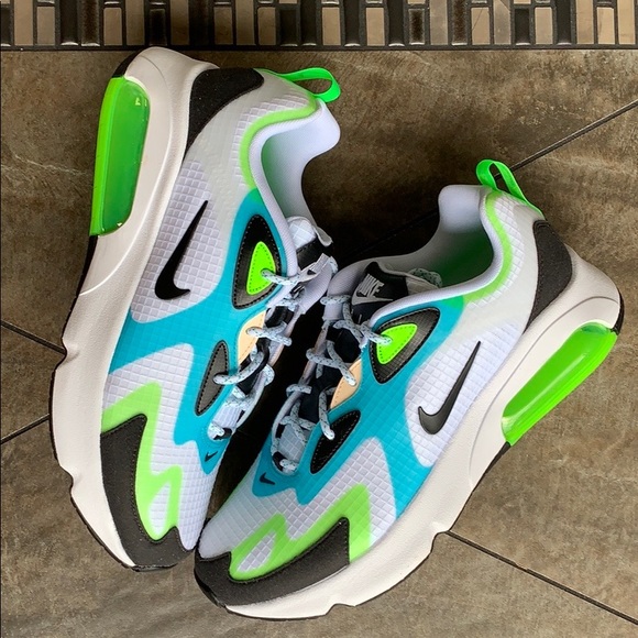 Nike Other - • NIKE AIR MAX 200 SE white/black-electric green M